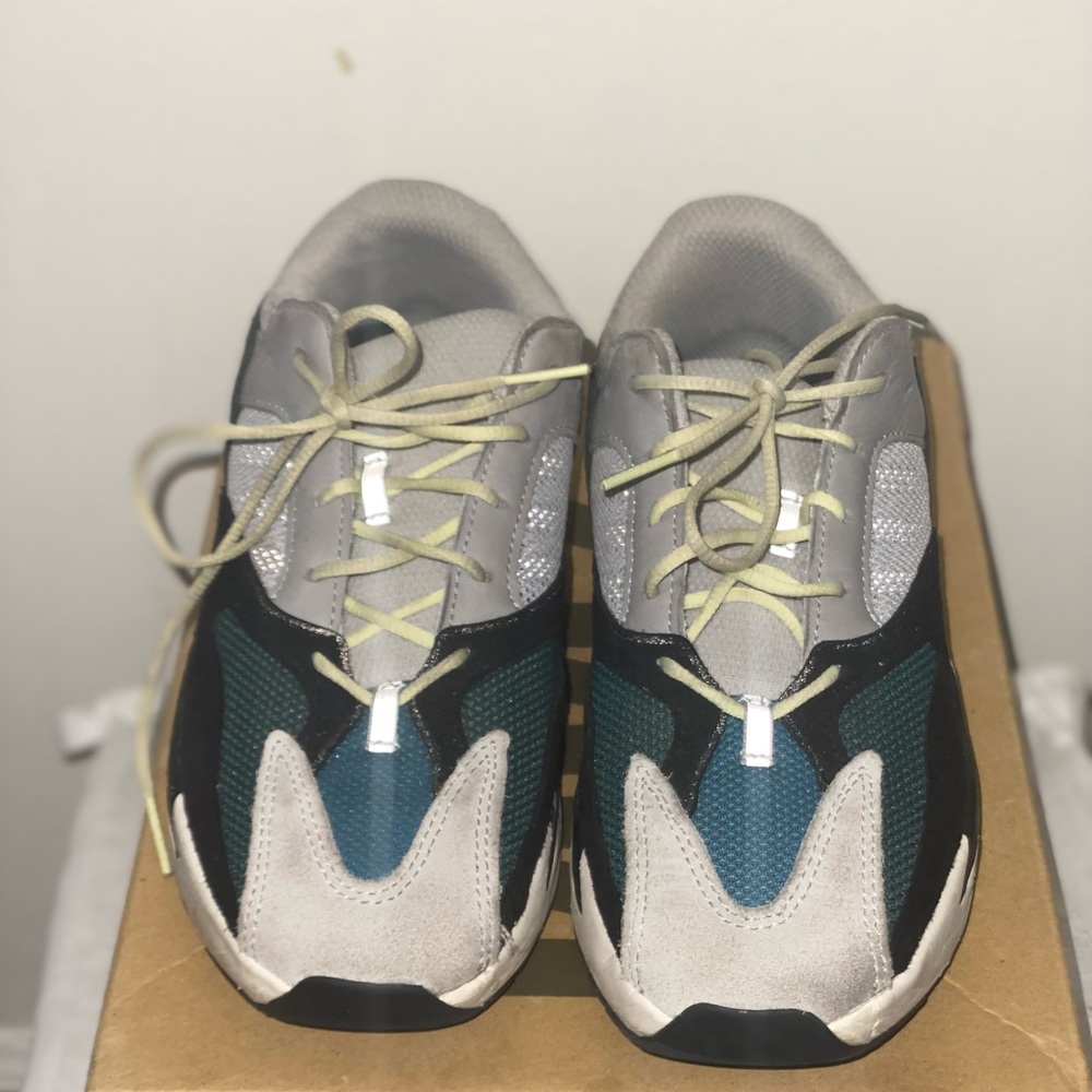 Yeezy Boost 700 Kids V2 wave runner